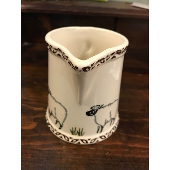 PRICE KENSINGTON CLASSIC Handpainted SHEEP Creamer Milk Jug Country - Picture 6 of 8